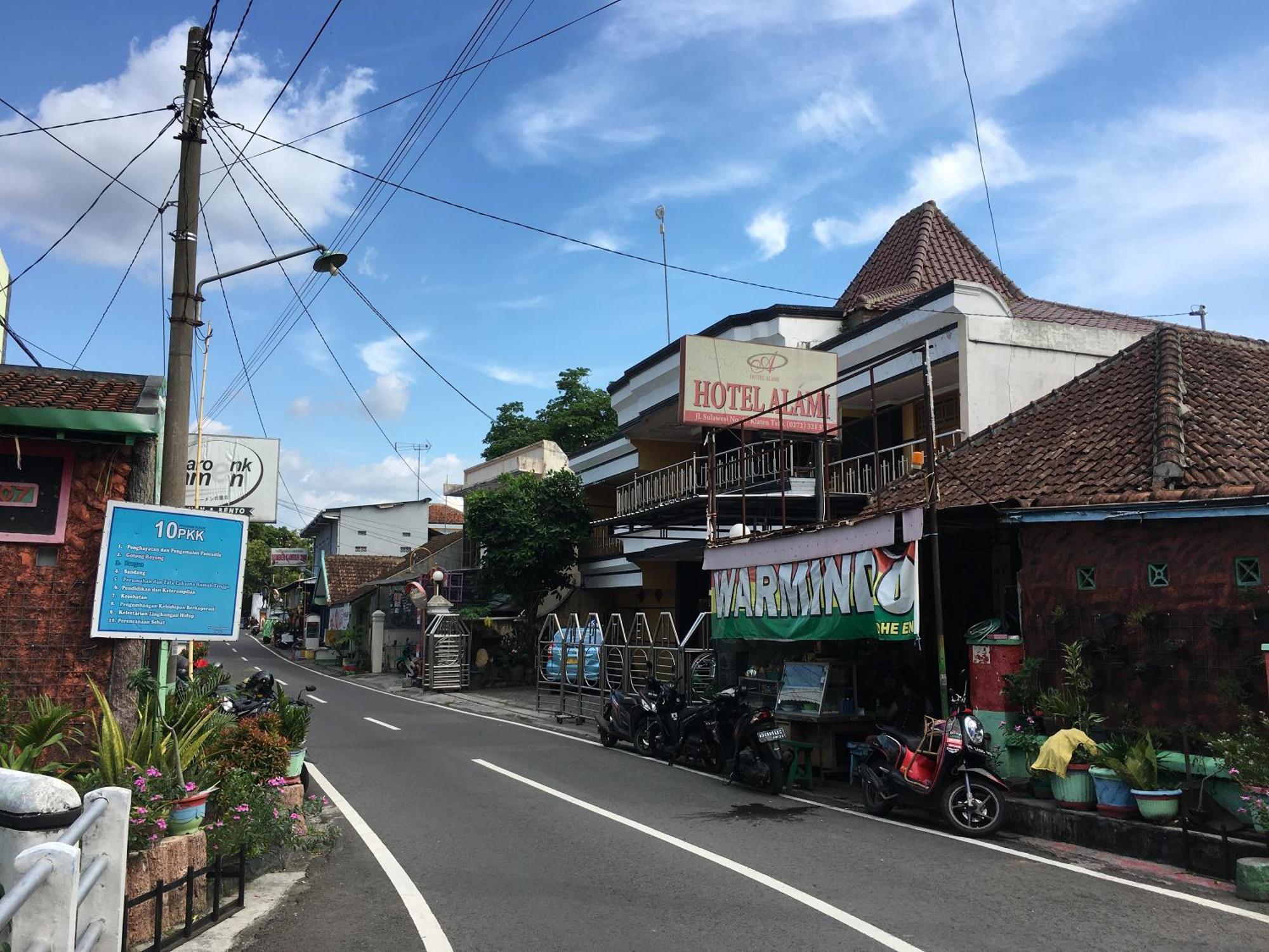 โรงแรมอลามี Klaten ภายนอก รูปภาพ